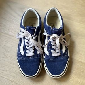 NAVY OLD SKOOL WOMANS VAN SNEAKERS